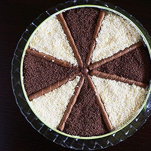 ανεμόμυλος τούρτα σοκολατένια & δίχρωμη